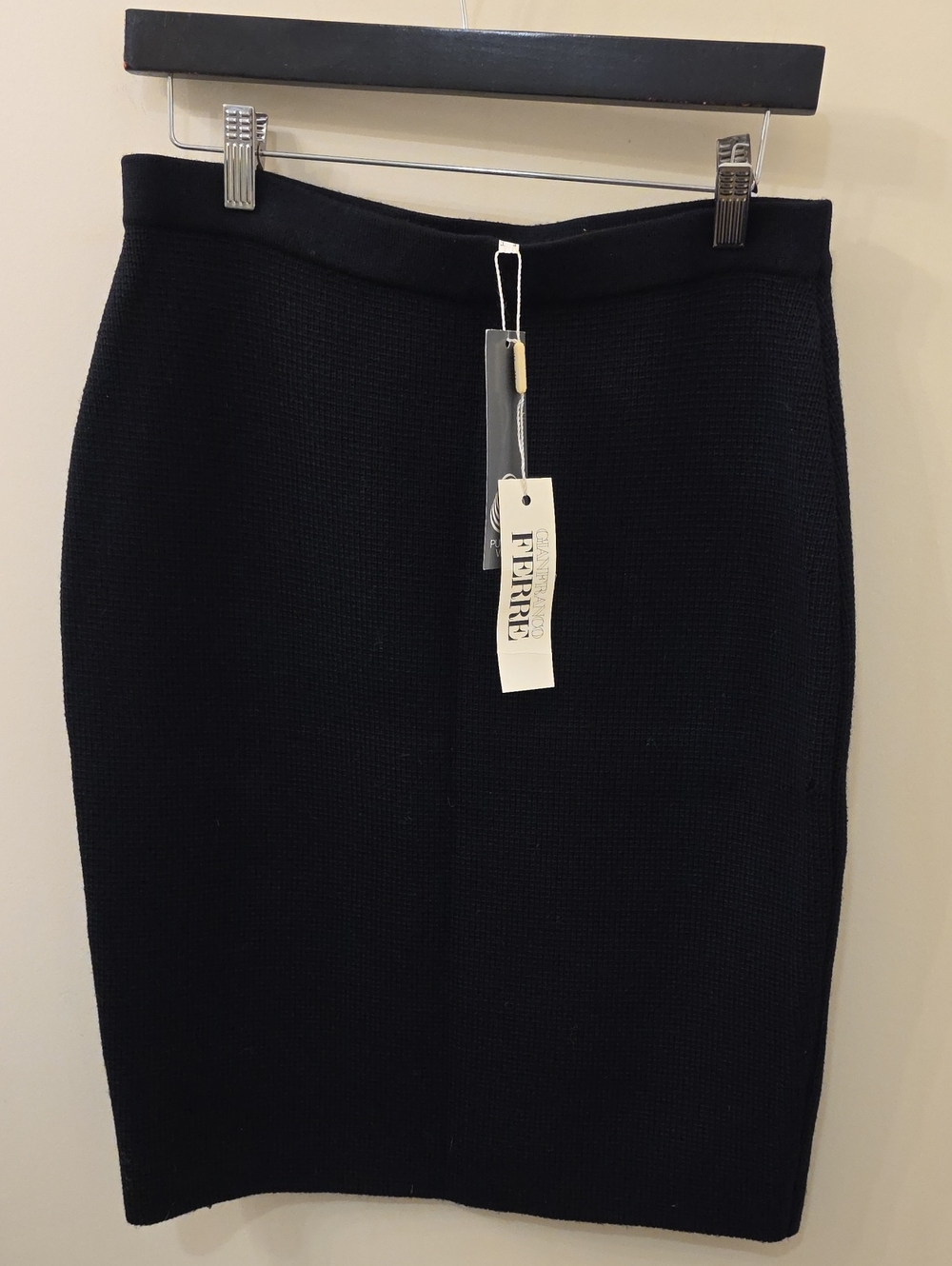 Gianfranco Ferre Black Wool Pencil Skirt